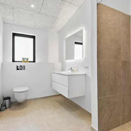 3 Bedroom Awesome In * Hemmet