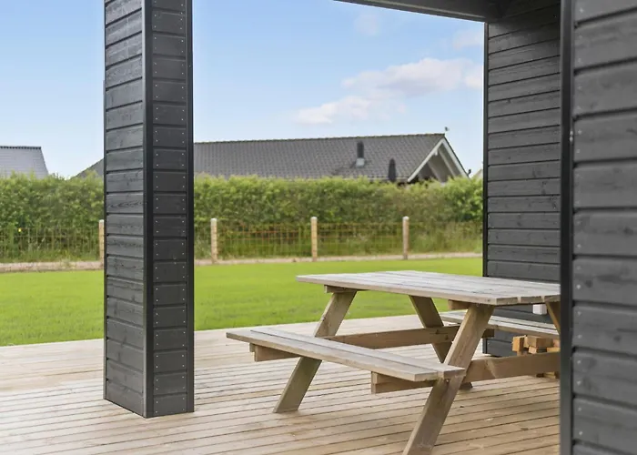 3 Bedroom Awesome In * Hemmet