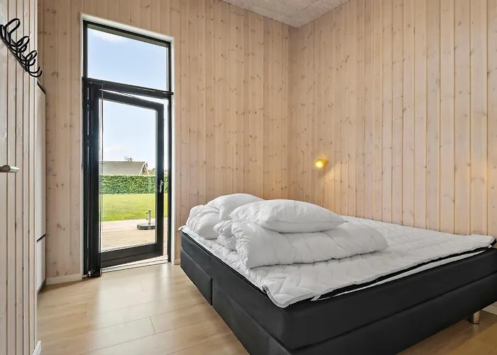 3 Bedroom Awesome In Hemmet