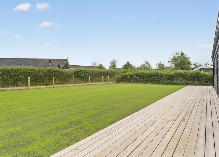 3 Bedroom Awesome In Hemmet