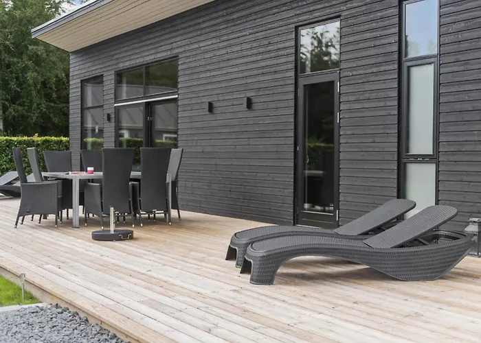 3 Bedroom Awesome In Hemmet
